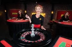 92e Pakistan Casino lobby